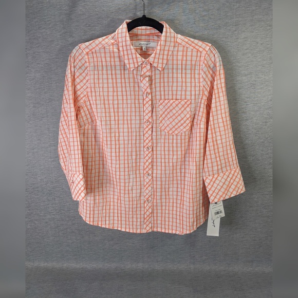 🎅🏻 3/$50 2x 👯‍♀️Host Pick⚡️ Foxcroft Crinkle Texture Tattersall Shirt - Picture 3 of 9